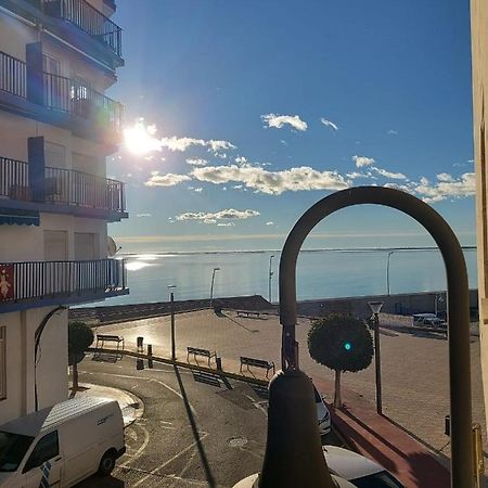 Apartamento En Primera Linea De Mar L'Ampolla Eksteriør billede