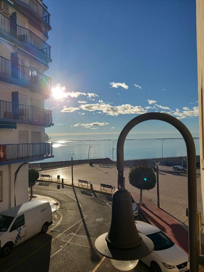 Apartamento En Primera Linea De Mar L'Ampolla Eksteriør billede