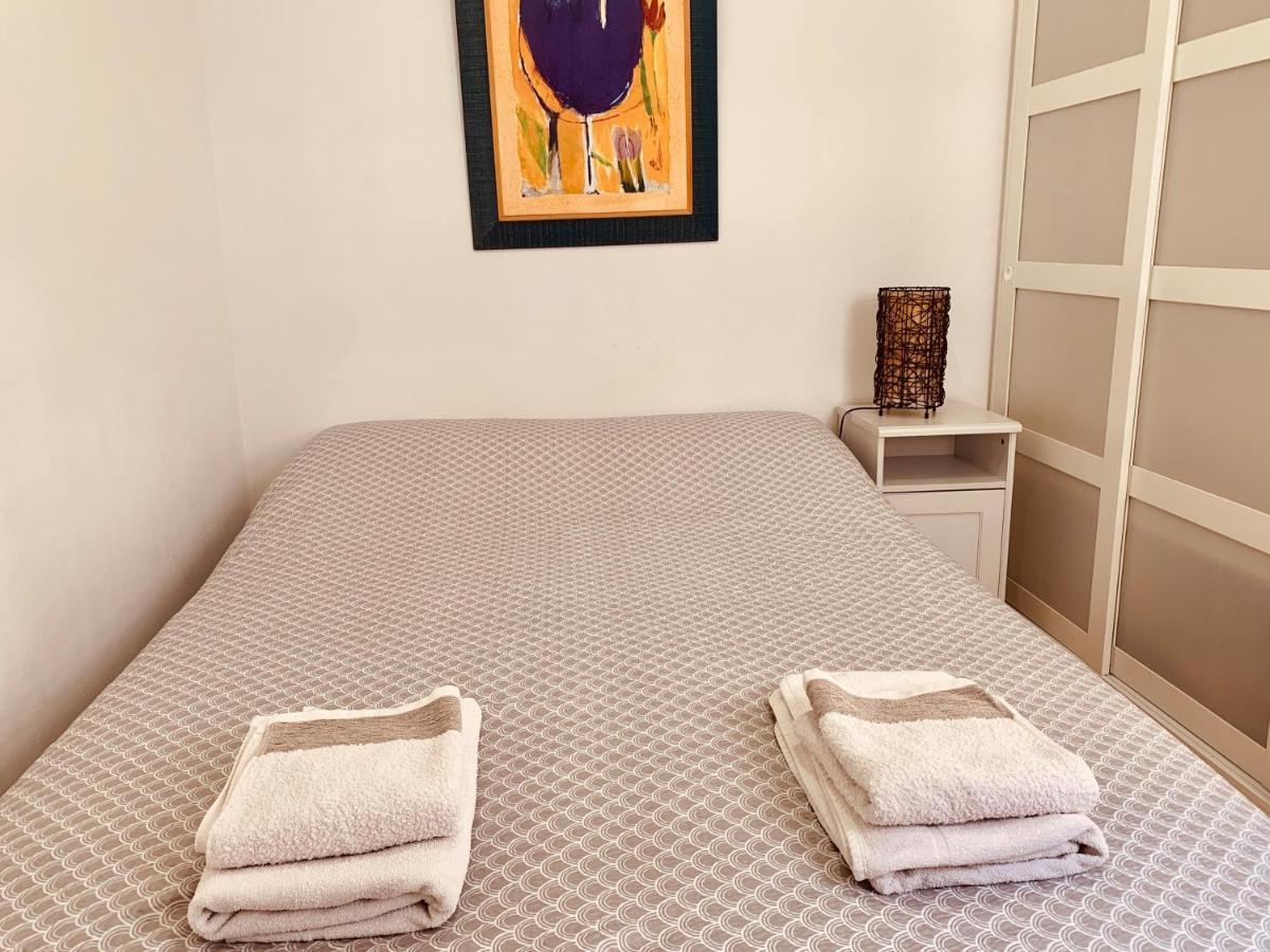 Apartamento En Primera Linea De Mar L'Ampolla Eksteriør billede